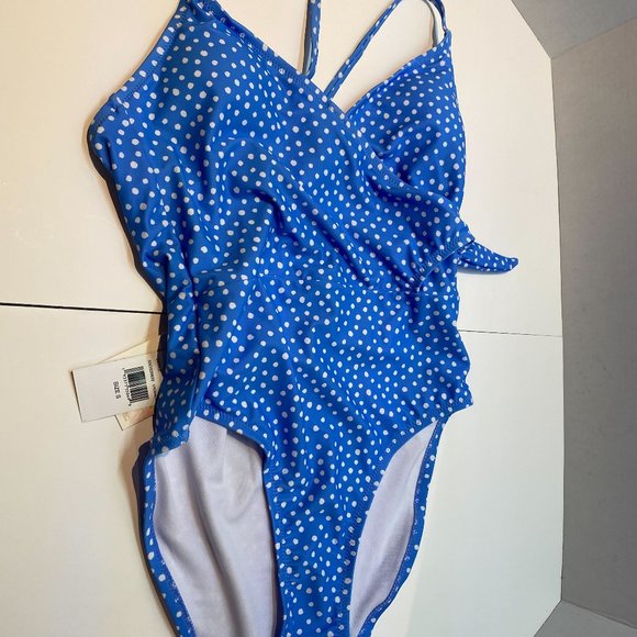 NWT Jessica Simpson Dot-Print V-neck One Piece swimsuit - Picture 1 of 3